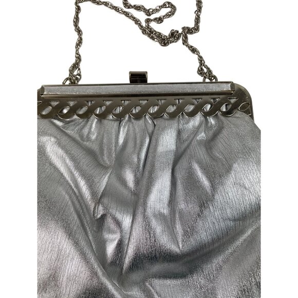 Vintage Lewisette Silver Metallic Evening Clutch Purse With Chain Strap - Picture 3 of 14